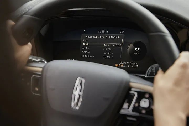 New 2022 Lincoln Corsair Interior