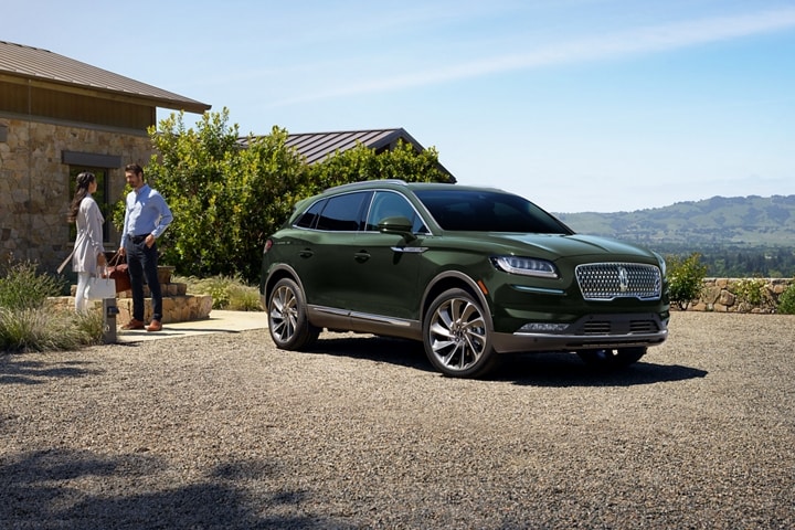 2023 Lincoln Nautilus Gas Mileage by trim level